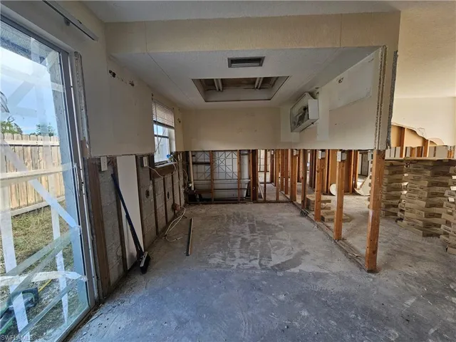 Kitchen Space, Unit 1