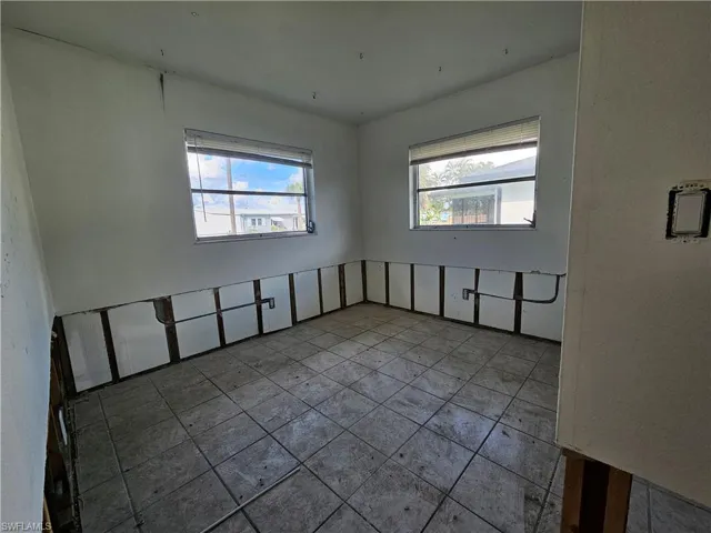 Bedroom 1, Unit 2