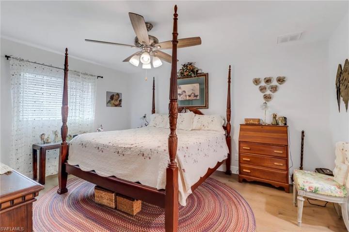 2606 NW 25th ST, CAPE CORAL FL 33993
