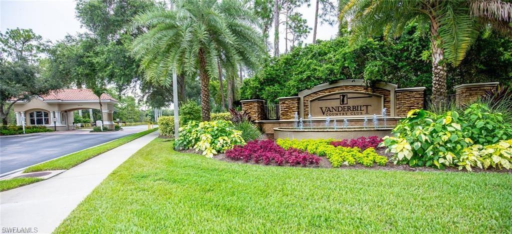 Vanderbilt CC entrance