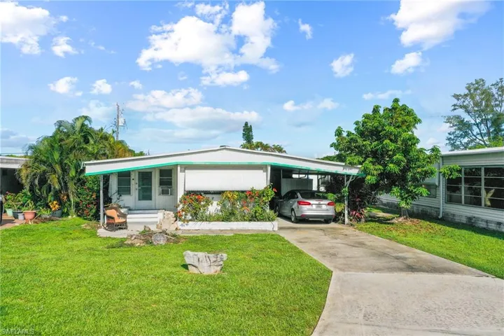 26167 Cabana Rd, Bonita Springs, Florida 34135