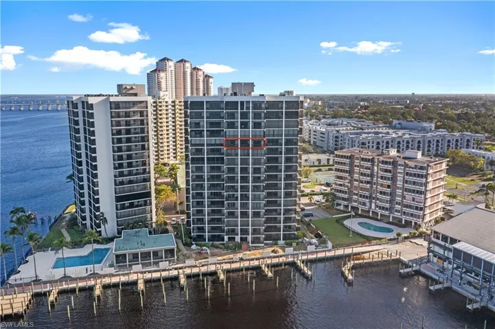 1920  Virginia  AVE, Fort Myers, FL 33901