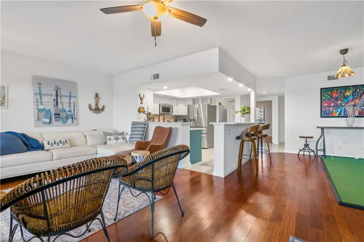 1920  Virginia  AVE, Fort Myers, FL 33901