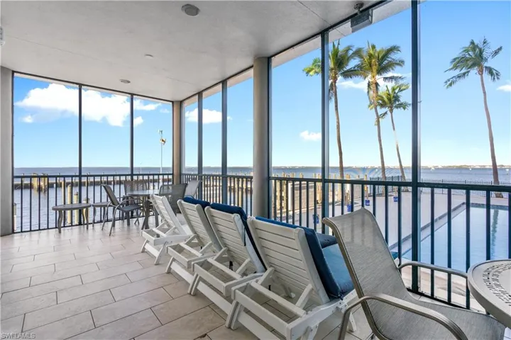 1920  Virginia  AVE, Fort Myers, FL 33901