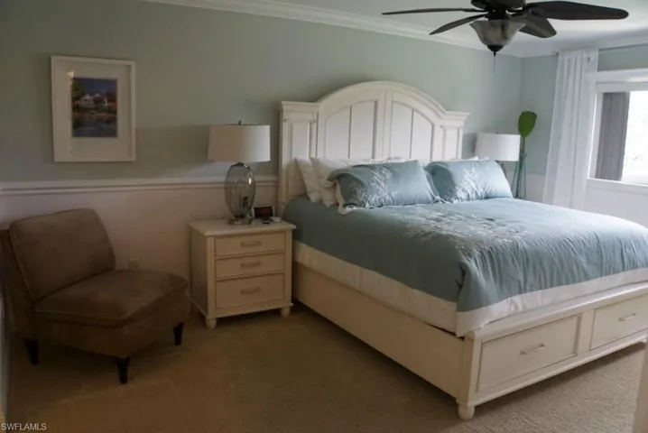 555  Park Shore  DR, Naples, FL 34103