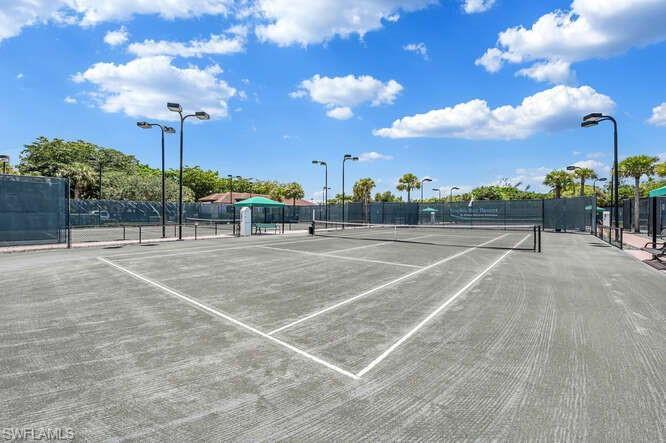 1 of 6 Har-Tru Tennis Courts