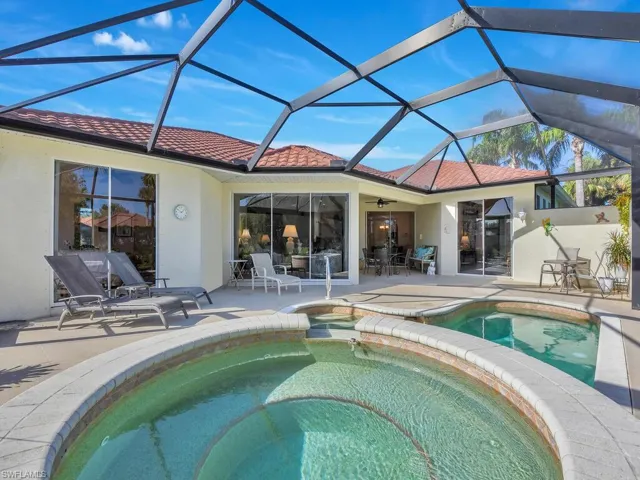 Relax & Soak Up The Florida Sun