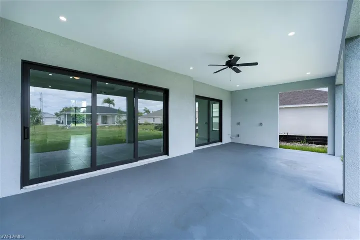 View of patio / terrace with a ceiling fan