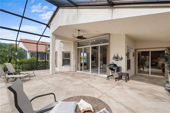 2434  Butterfly Palm  DR, Naples, FL 34119