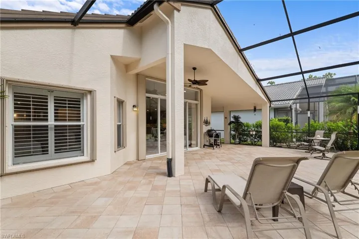 2434  Butterfly Palm  DR, Naples, FL 34119