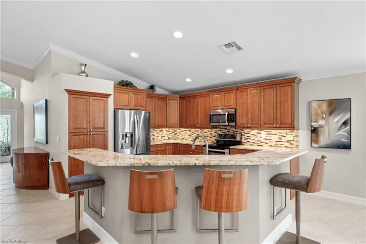 2434  Butterfly Palm  DR, Naples, FL 34119