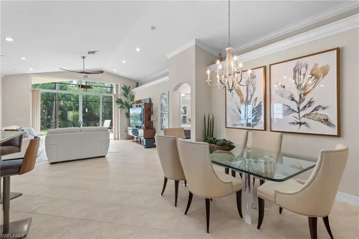 2434  Butterfly Palm  DR, Naples, FL 34119