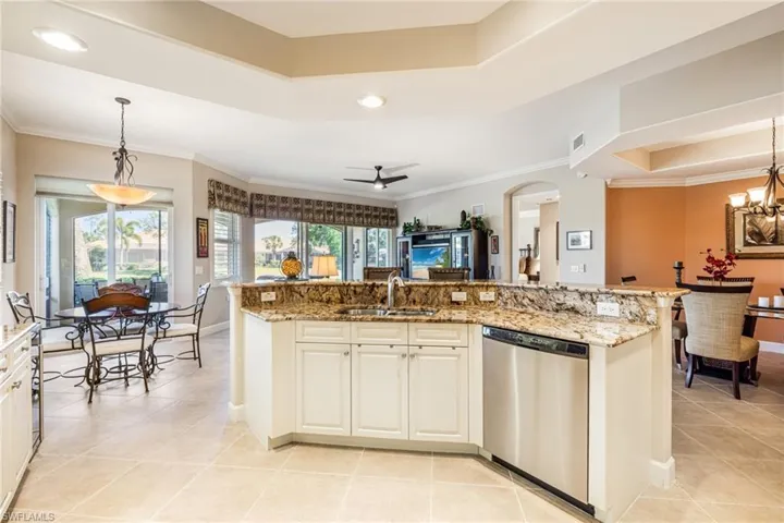 10626  Pelican Preserve  BLVD, Fort Myers, FL 33913