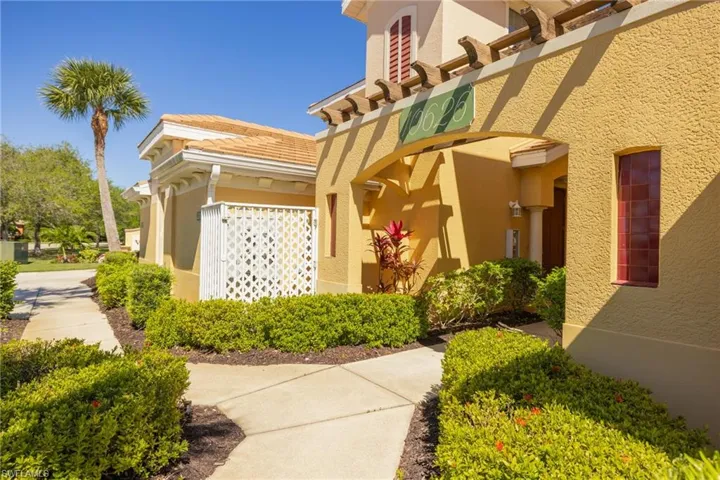 10626  Pelican Preserve  BLVD, Fort Myers, FL 33913