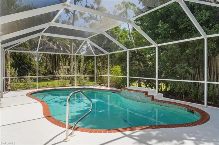 15180 Briar Ridge Cir, Fort Myers, Florida 33912