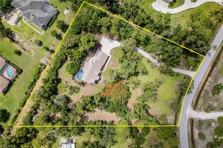 15180 Briar Ridge Cir, Fort Myers, Florida 33912