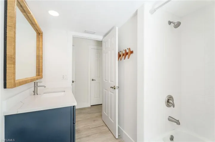 15180 Briar Ridge Cir, Fort Myers, Florida 33912
