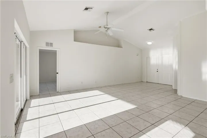 1403 Curtis Ave S, Lehigh Acres, Florida 33976