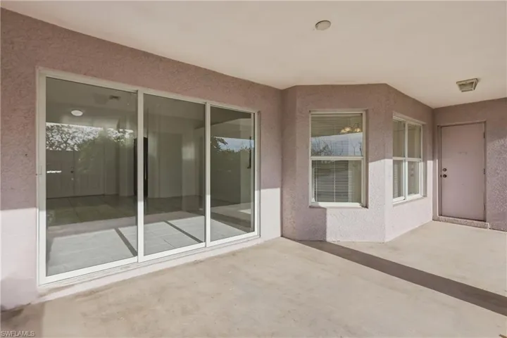 1403 Curtis Ave S, Lehigh Acres, Florida 33976