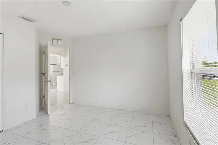 1403 Curtis Ave S, Lehigh Acres, Florida 33976