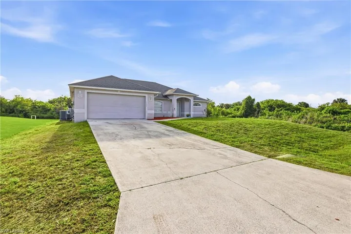 1403 Curtis Ave S, Lehigh Acres, Florida 33976