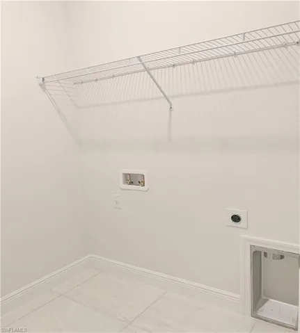 2203 Ne 34th Ln, Cape Coral Fl 33909