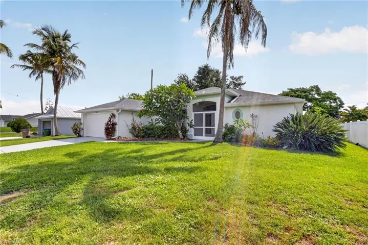 705 Sw 9th Ave, Cape Coral, Florida 33991