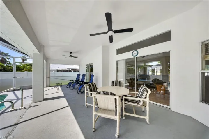 705 Sw 9th Ave, Cape Coral, Florida 33991