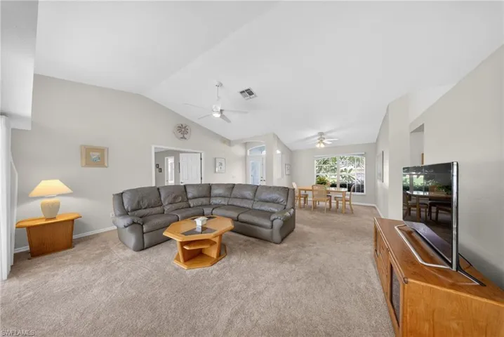 705 Sw 9th Ave, Cape Coral, Florida 33991