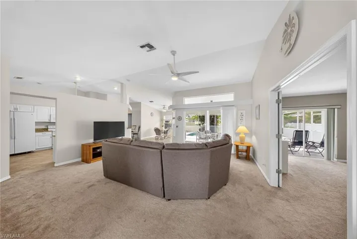 705 Sw 9th Ave, Cape Coral, Florida 33991