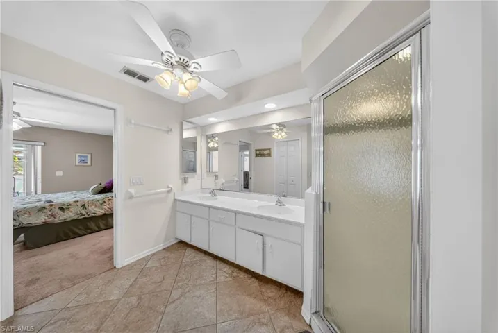 705 Sw 9th Ave, Cape Coral, Florida 33991