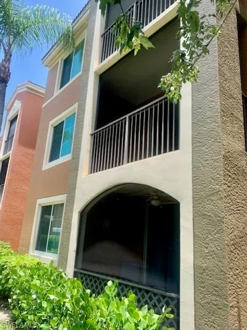 1180 Reserve Way 206, Naples, Florida 34105