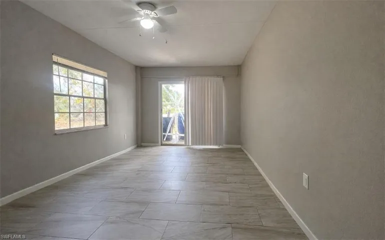 424 Cactus Cir, Lehigh Acres, Florida 33936
