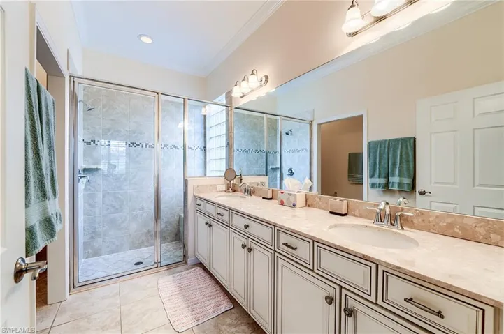 Large Master bath