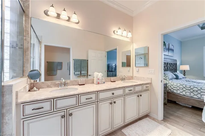Dual sinks