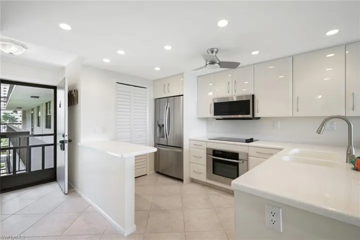 601 Seaview Ct C506, Marco Island, Florida 34145