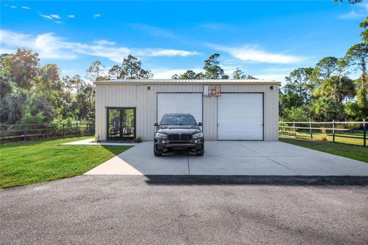 1200 sq ft climate controlled office/warehouse