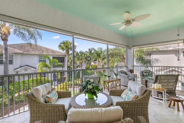 Spacious Lanai