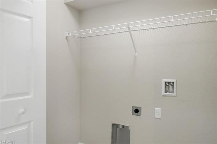 The Laundry Room Is Inside The Home!!