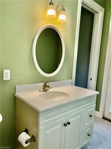 Pool Bath Guest Bath Cr