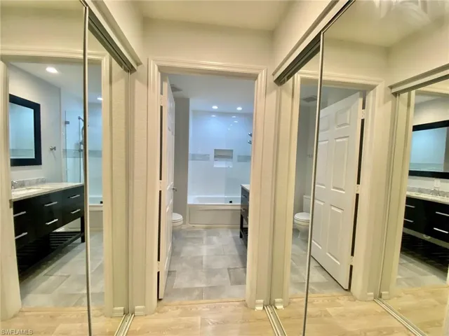 1096 Woodshire Ln C212, Naples, Florida 34105