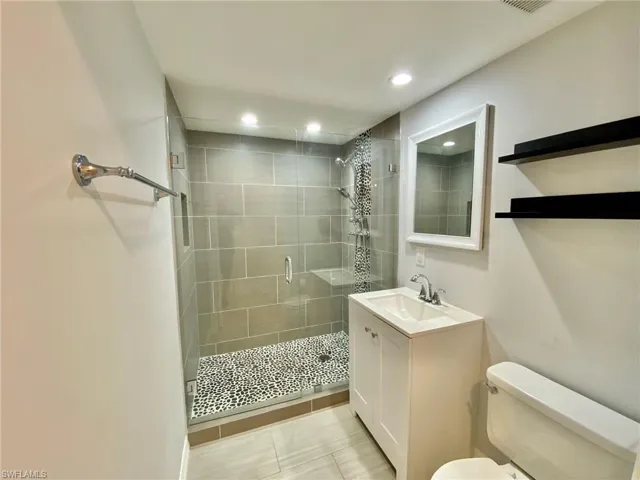 1096 Woodshire Ln C212, Naples, Florida 34105