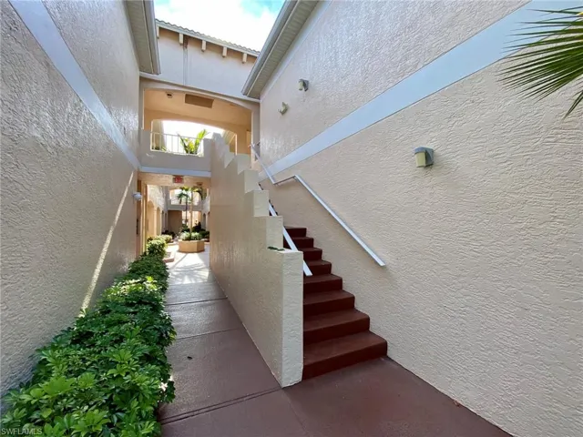 1096 Woodshire Ln C212, Naples, Florida 34105