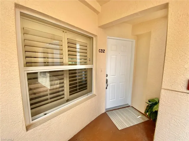 1096 Woodshire Ln C212, Naples, Florida 34105