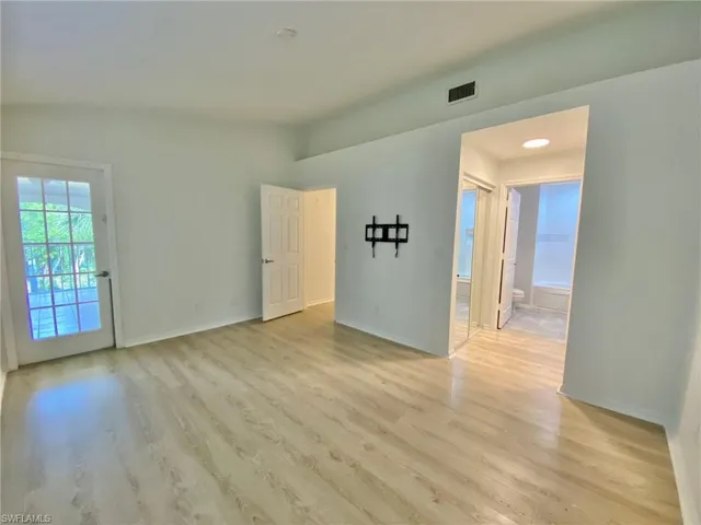 1096 Woodshire Ln C212, Naples, Florida 34105