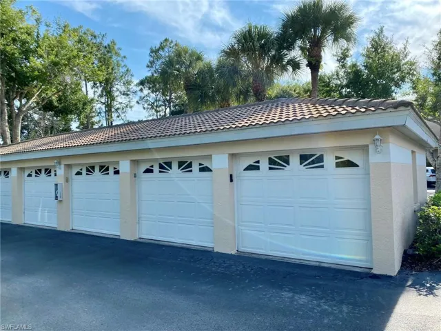 1096 Woodshire Ln C212, Naples, Florida 34105