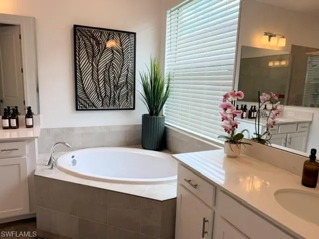5453 Pikewood Ct, Immokalee, Florida 34142