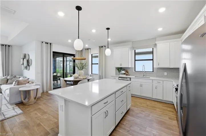 Photos are of furnished Highgate model. Homes may vary.