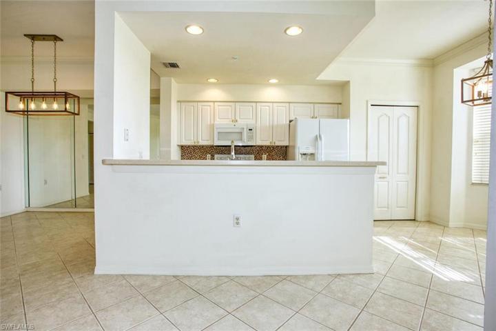 Breakfast bar