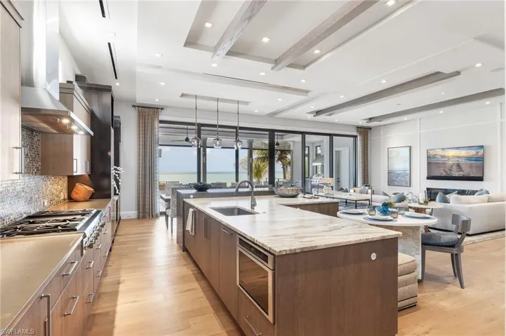Extended island with views of the Gulf
